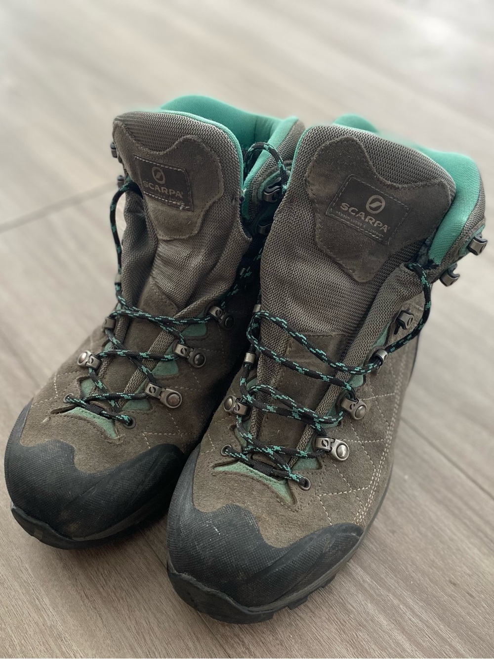 Scarpa Grey and Teal Women's Lace-Up Hiking Boots